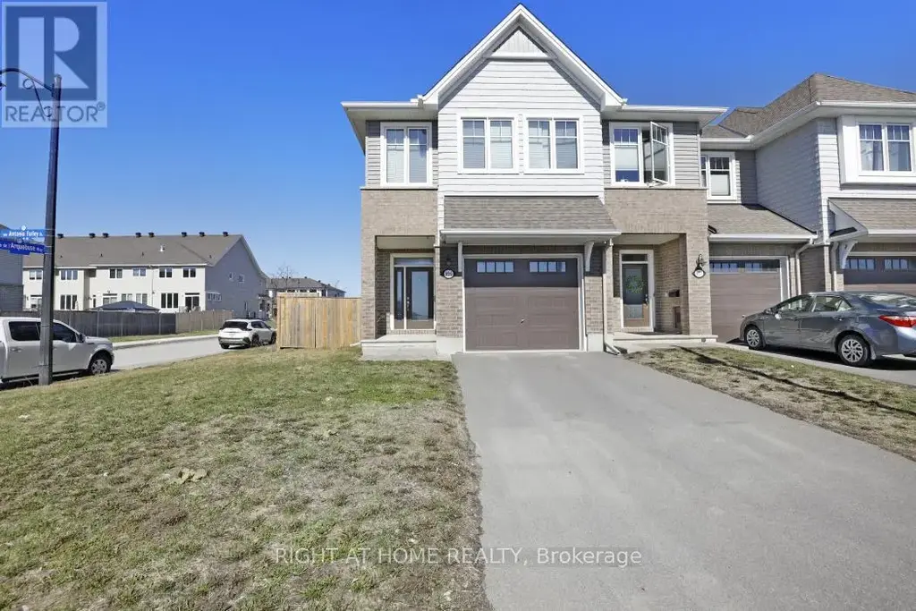895 Antonio Farley Street, Ottawa